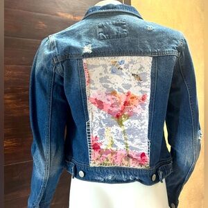 Floral Distressed Cropped Denim Jacket – Vintage Bloom Meets Edgy Style